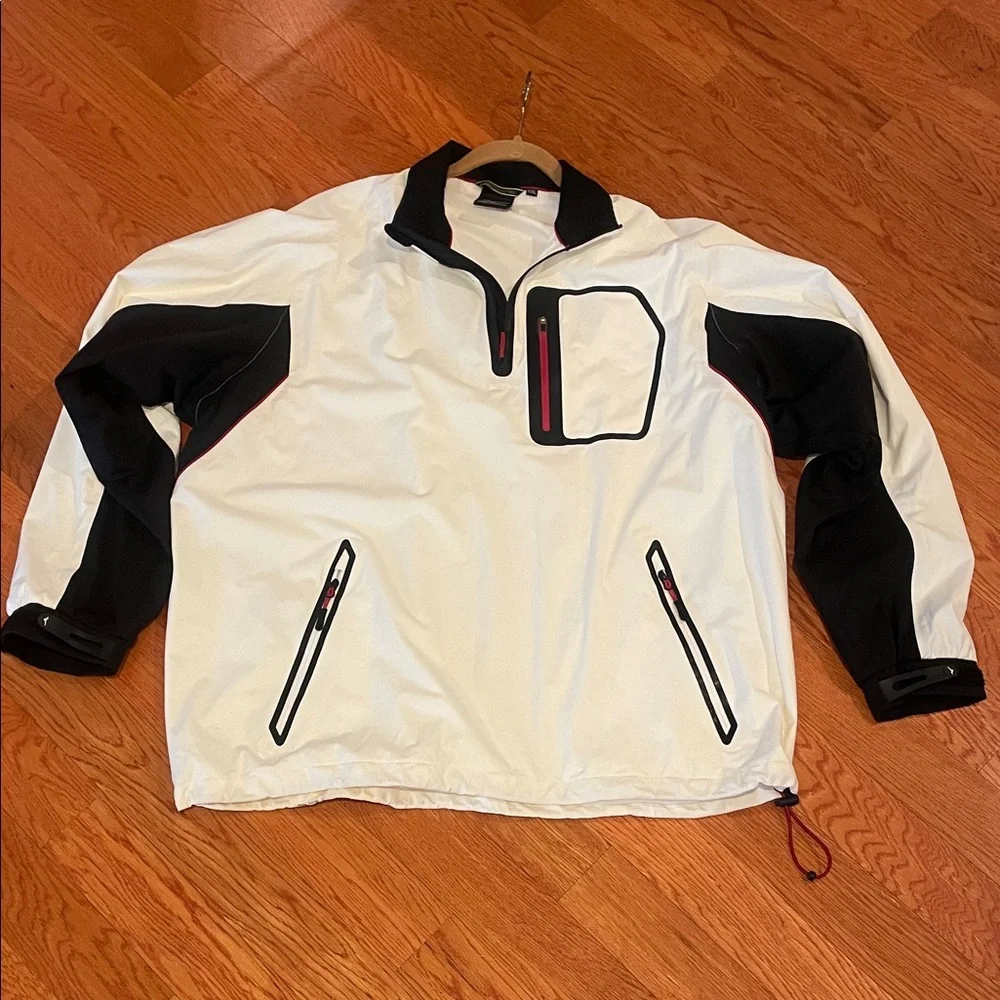 Mizuno Black‎ and White Windbreaker with Red Details